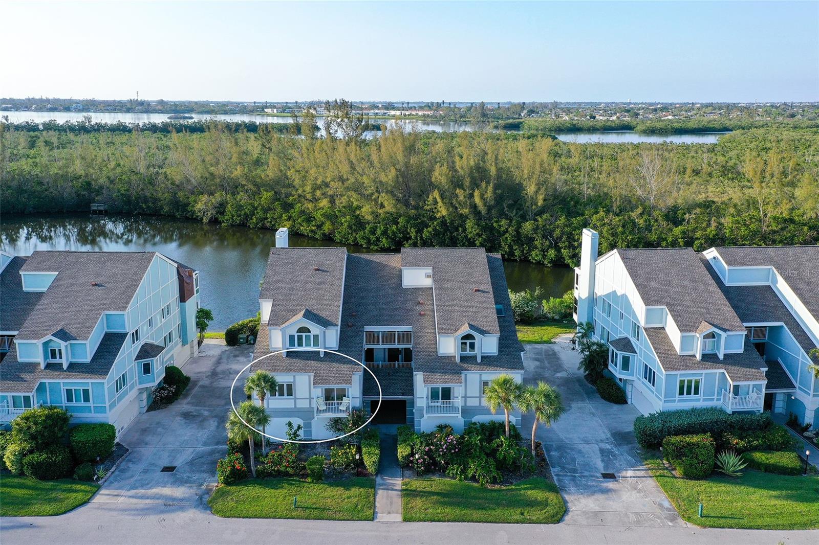 TIDY ISLAND PH III - Residential
