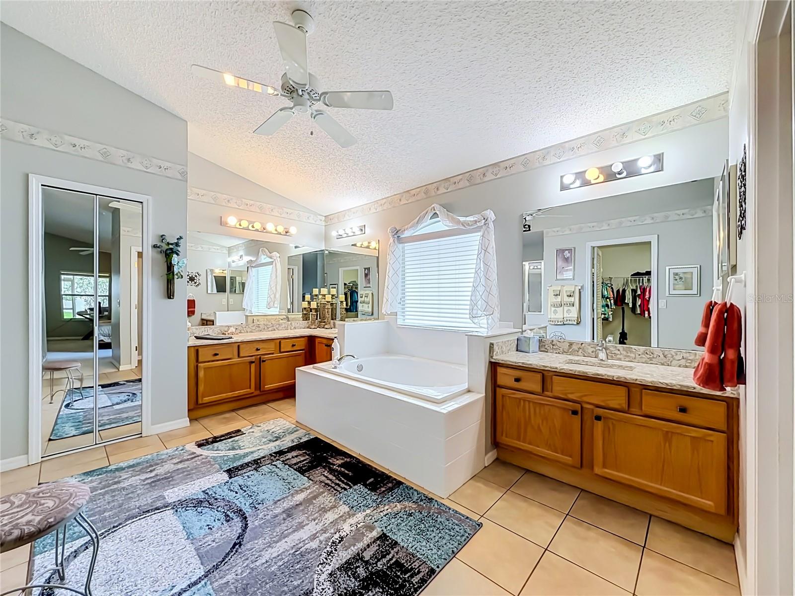 PLANTATION AT LEESBURG RIVER CREST UNIT 01 - Residential