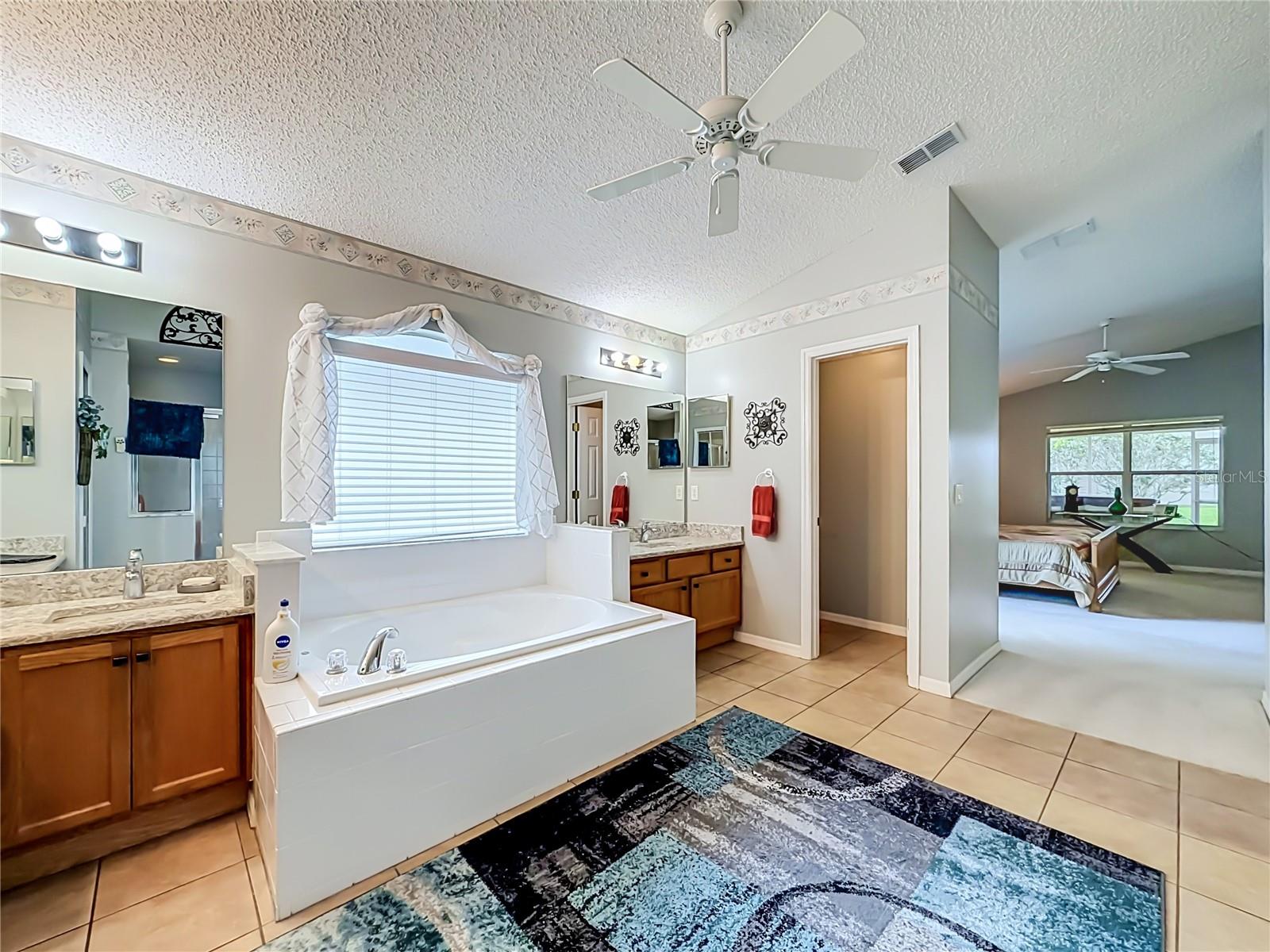 PLANTATION AT LEESBURG RIVER CREST UNIT 01 - Residential