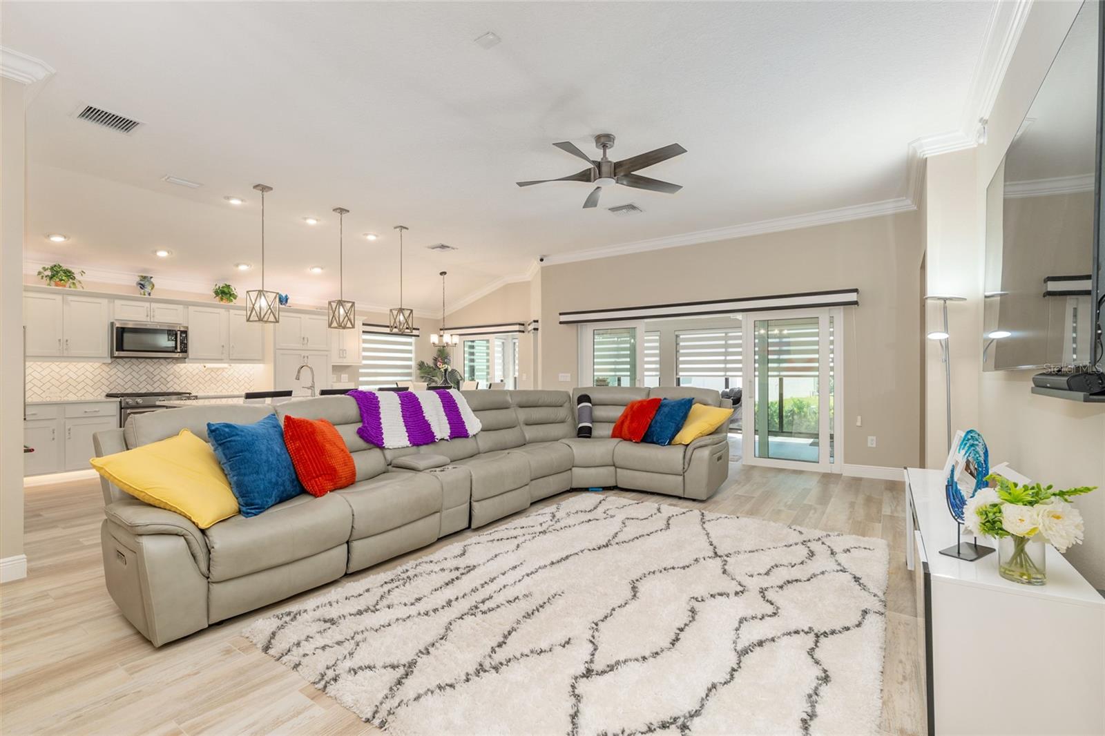 VILLAGES OF SOUTHERN OAKS - VILLAGE OF HAWKINS - Residential