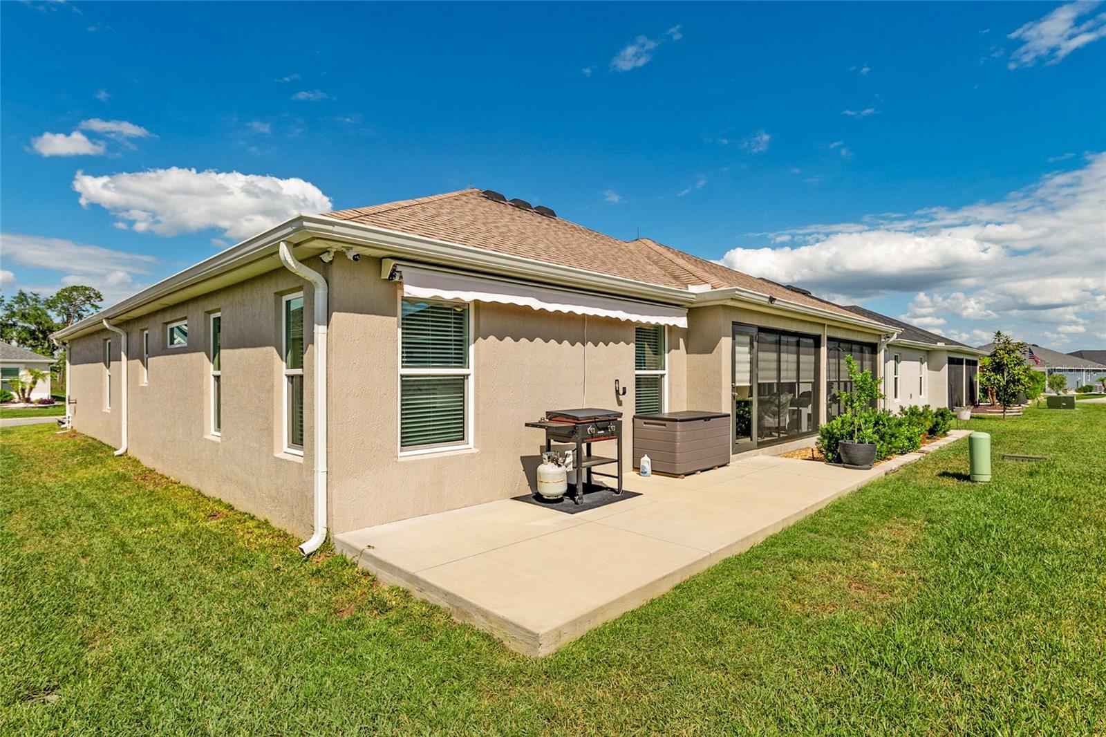 VILLAGES OF SOUTHERN OAKS - VILLAGE OF HAWKINS - Residential