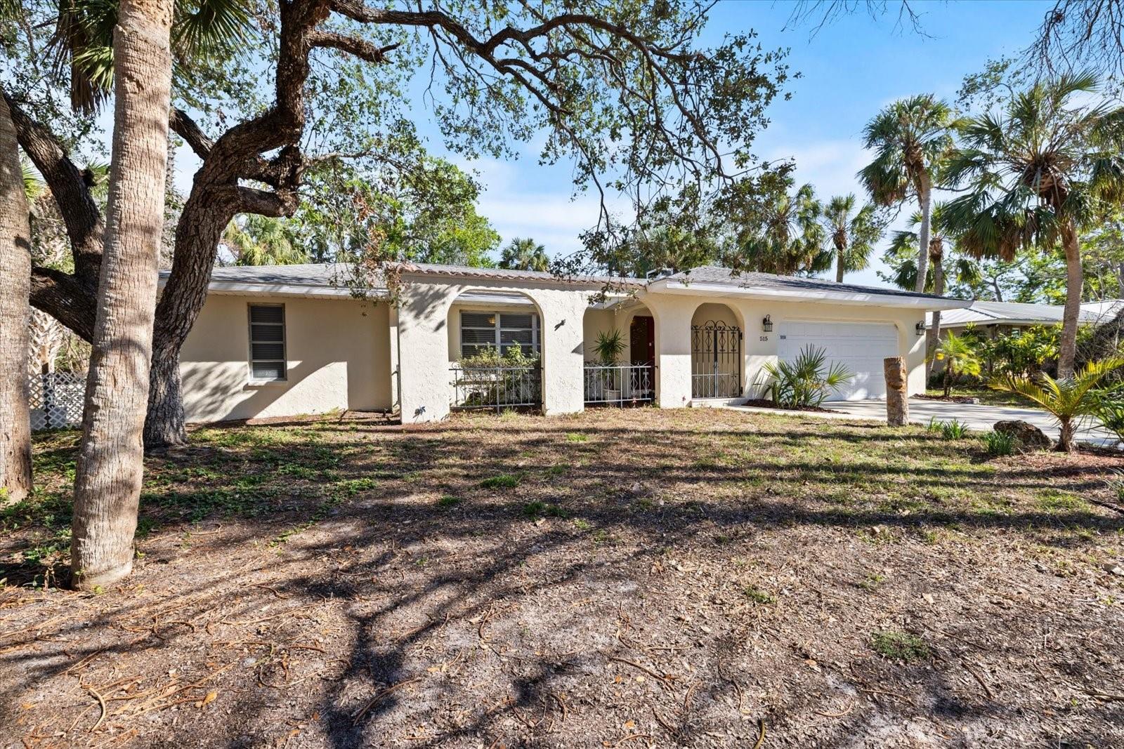 SIESTA BEACH - Residential Lease