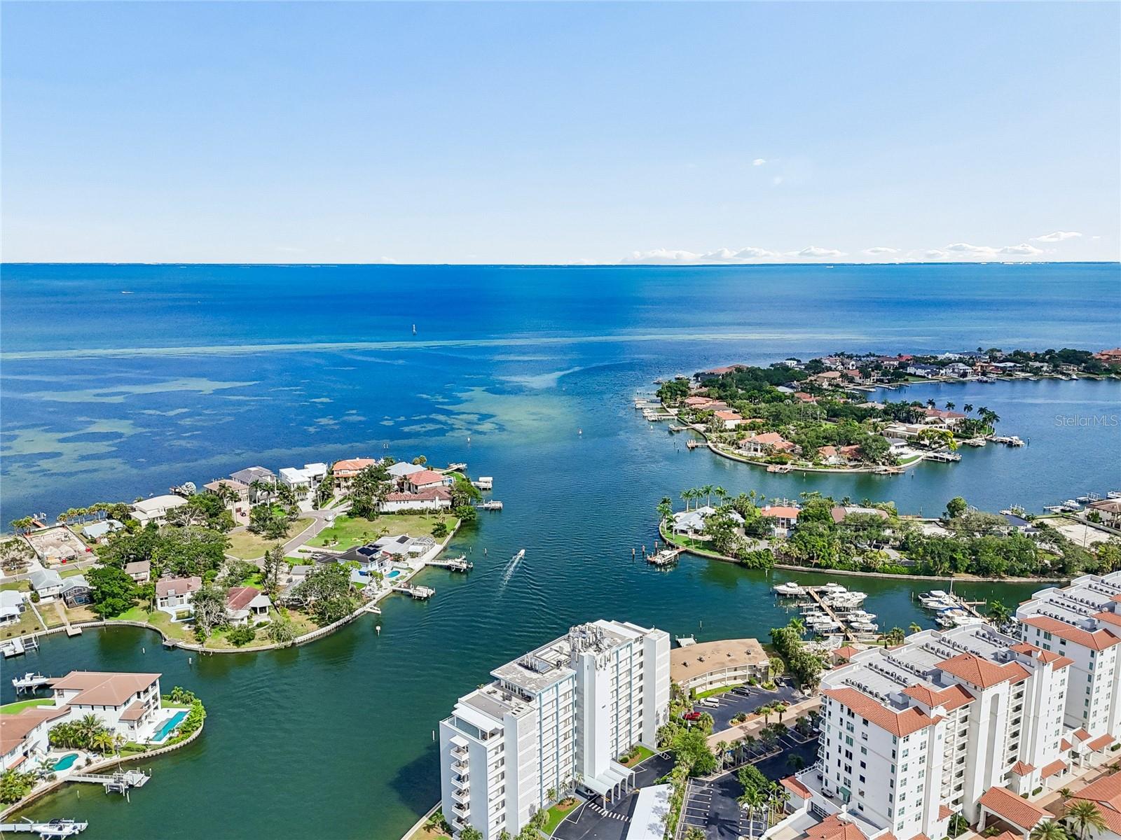 BRIGHTWATERS TOWER OF SNELL ISLE - Residential