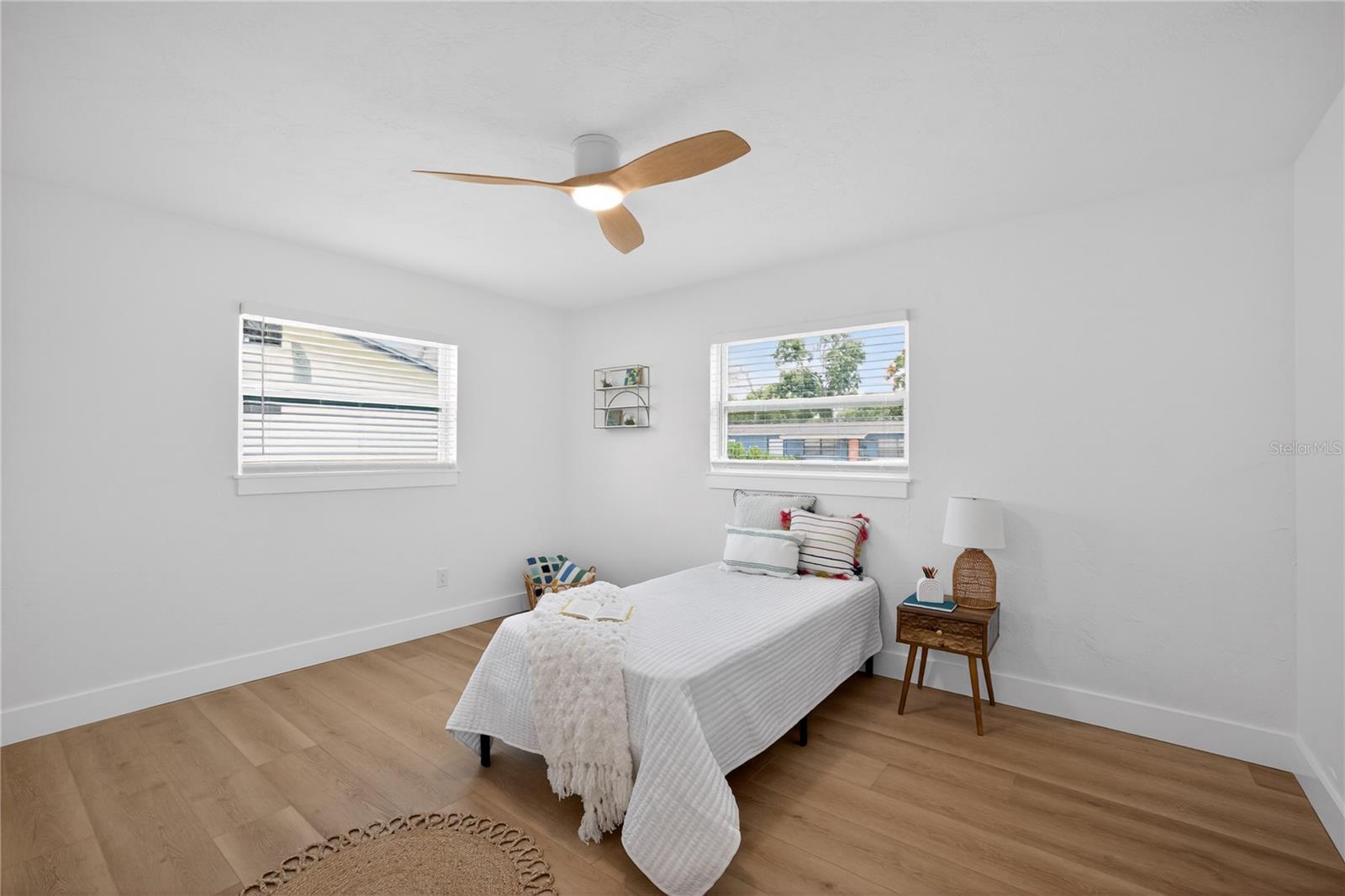 COLLEGE PARK - Residential