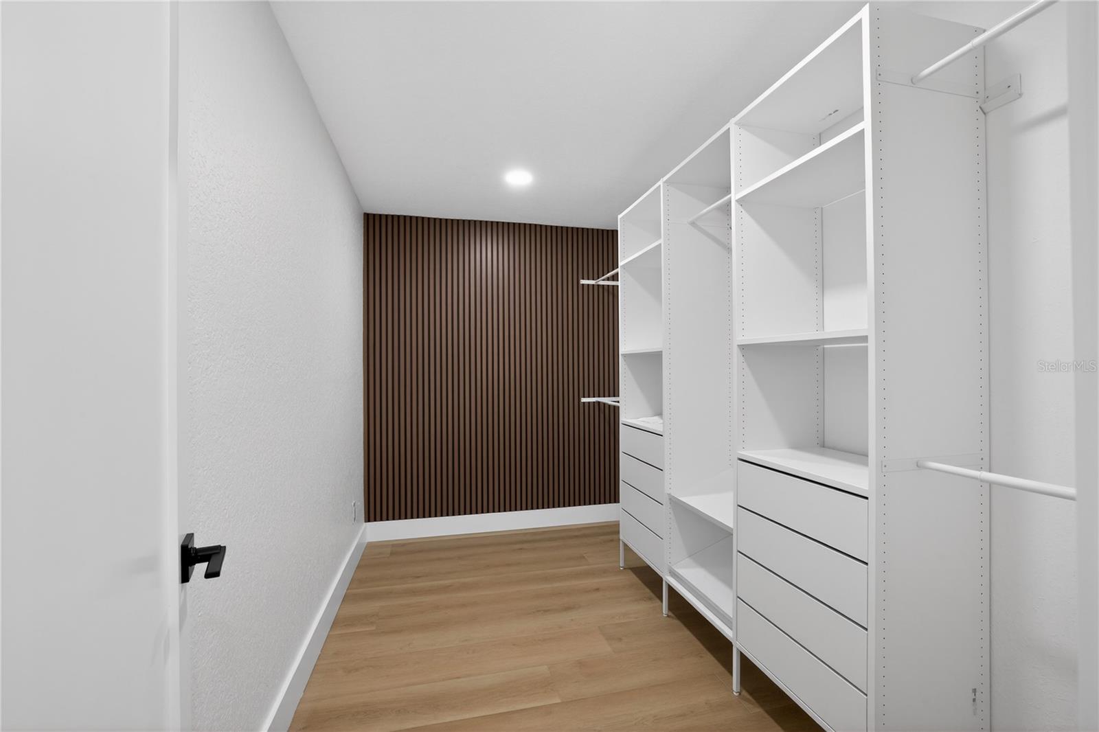 COLLEGE PARK - Residential