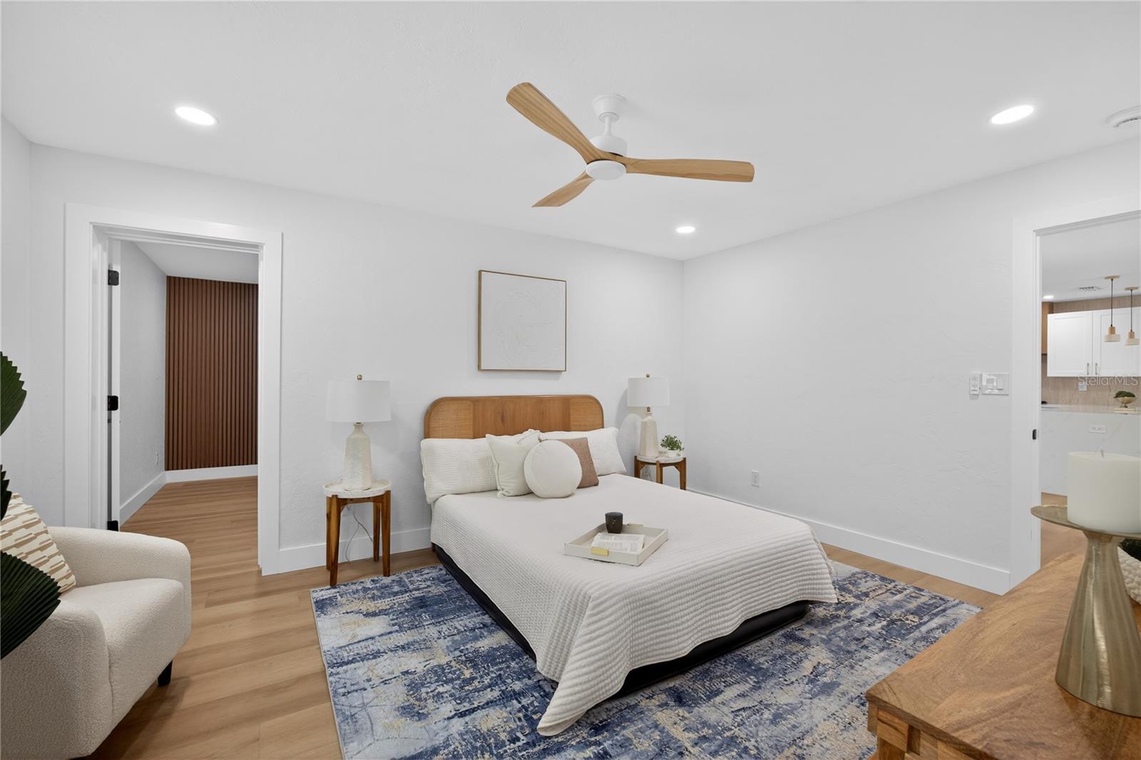 COLLEGE PARK - Residential