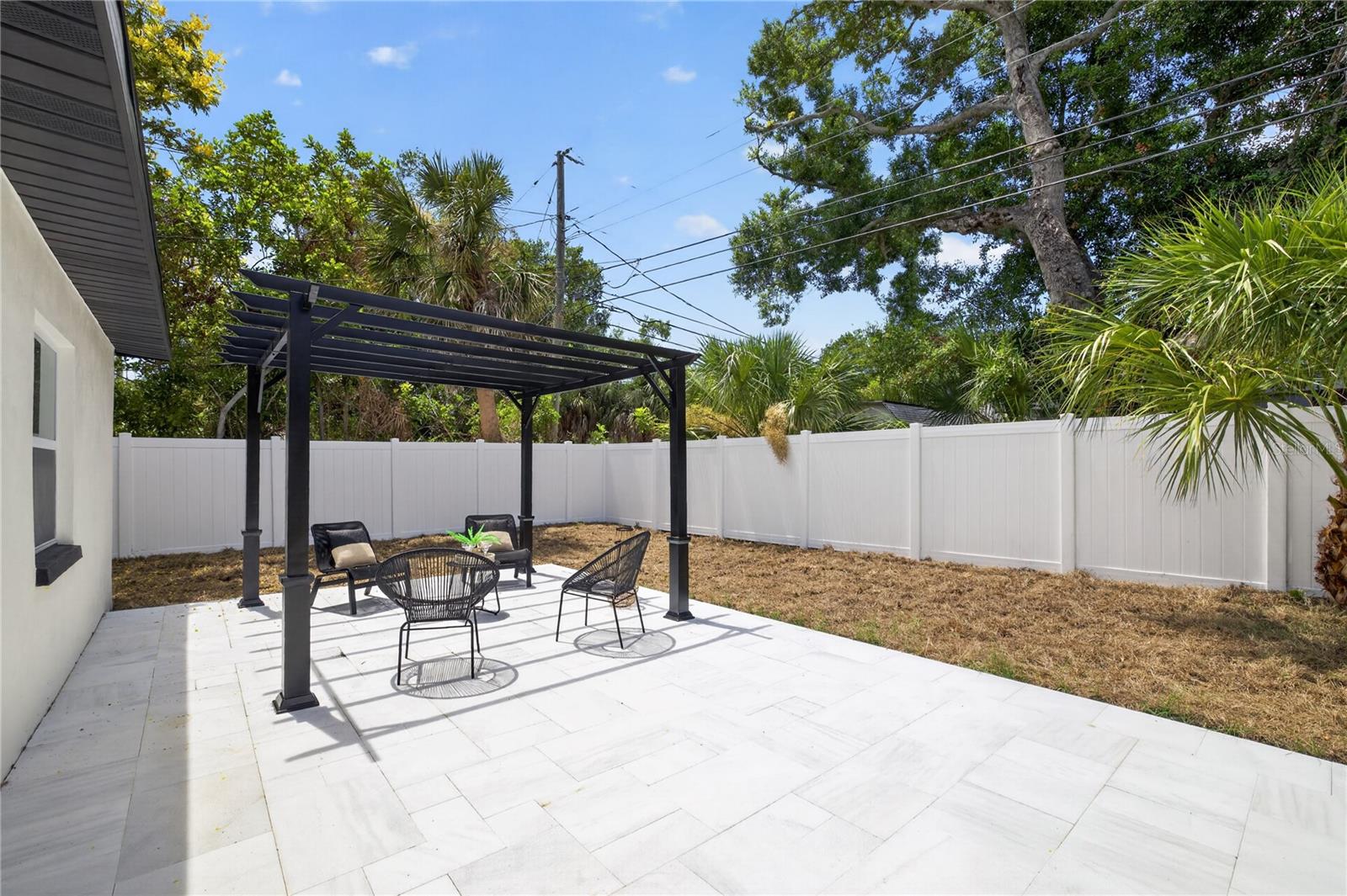 COLLEGE PARK - Residential