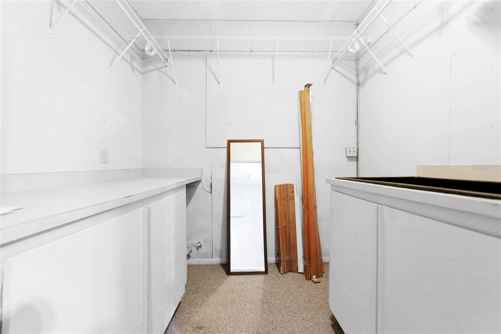 ANDERSON HEIGHTS - Residential