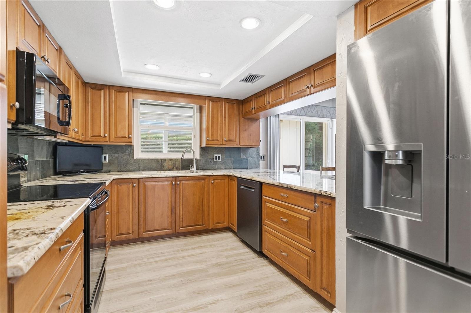 ANDERSON HEIGHTS - Residential