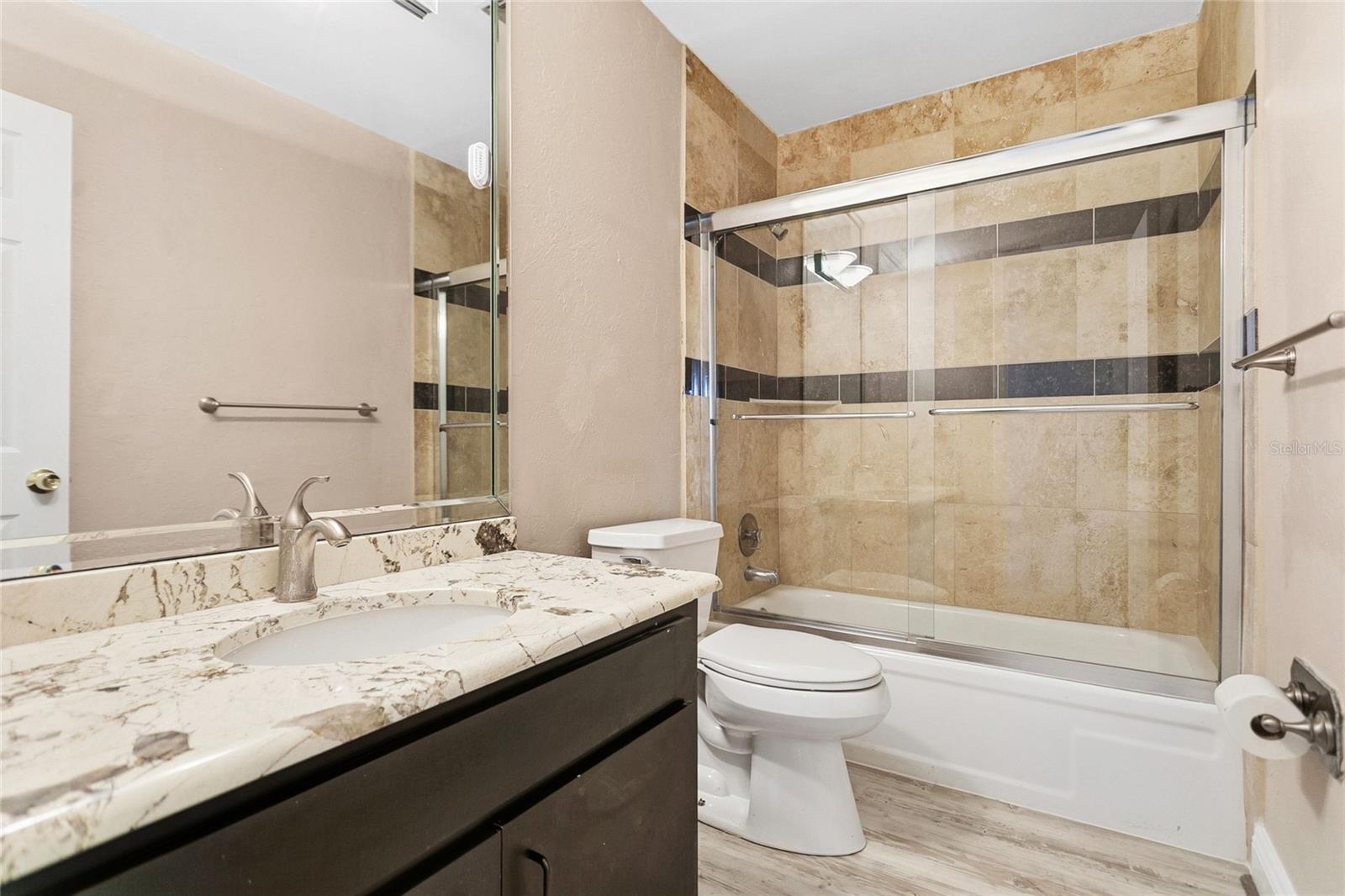 ANDERSON HEIGHTS - Residential