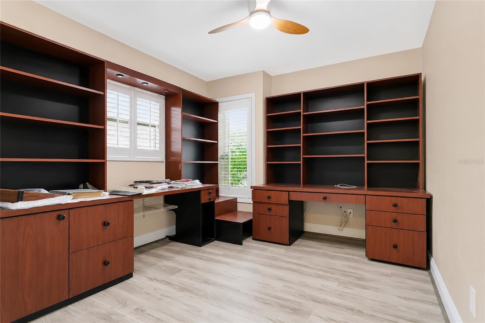 ANDERSON HEIGHTS - Residential