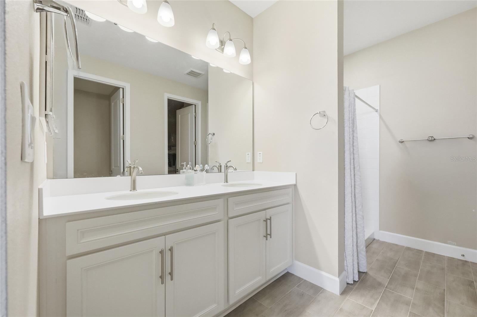 EDEN HILLS PH 2 - Residential