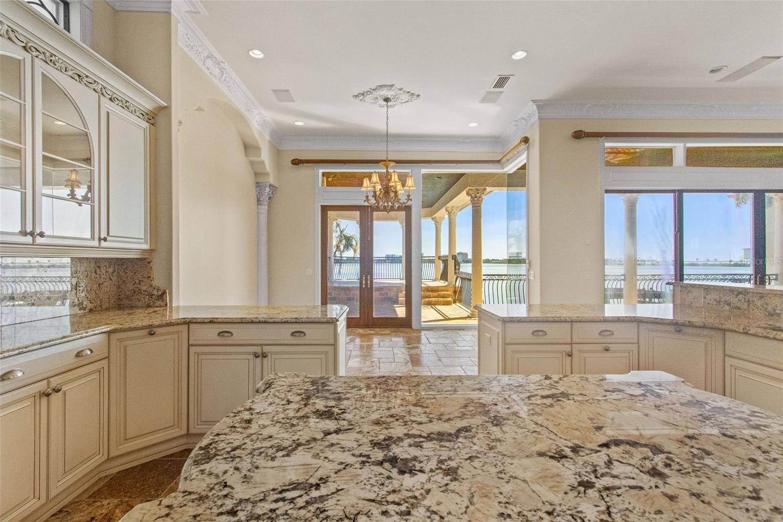 THE RESERVE OF OLD TAMPA BAY - Residential