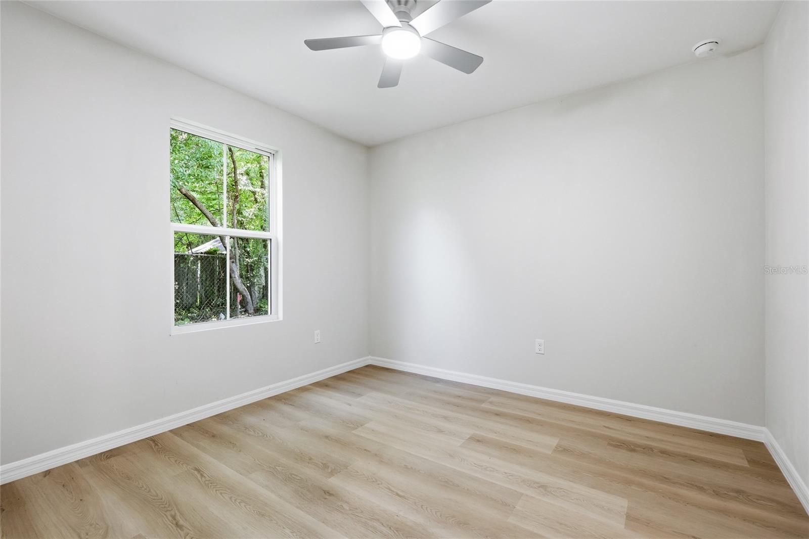 PINE RIDGE - Residential