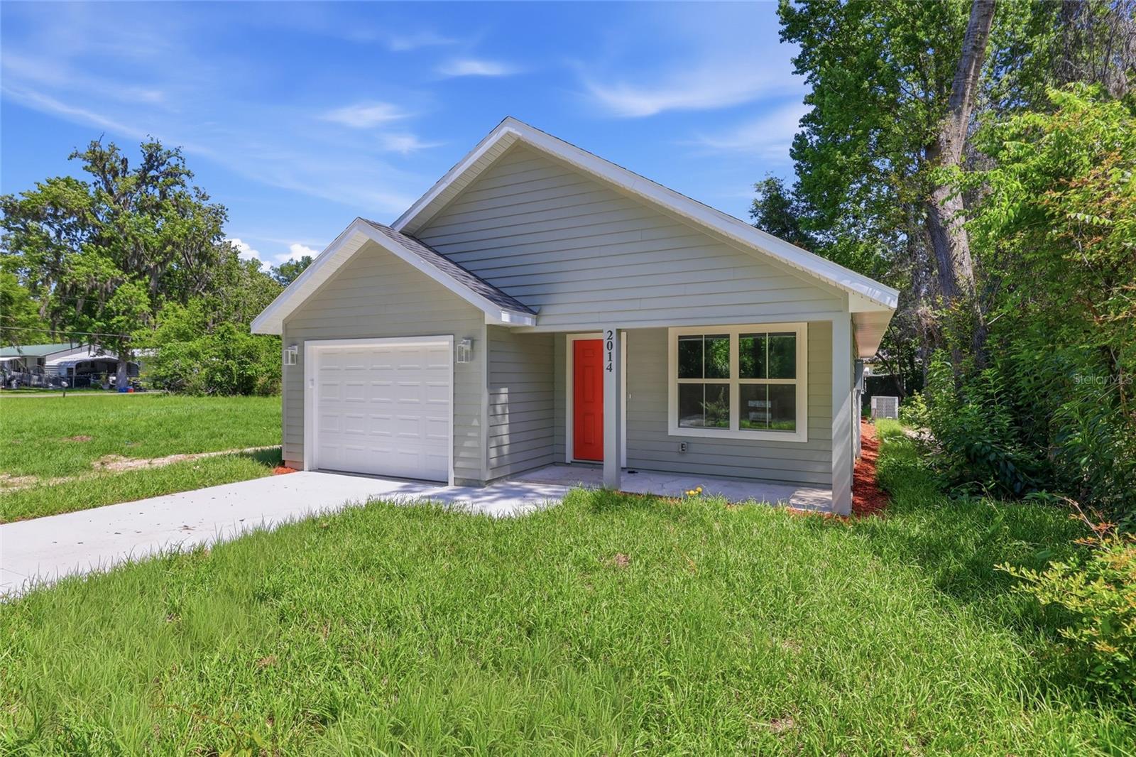 PINE RIDGE - Residential