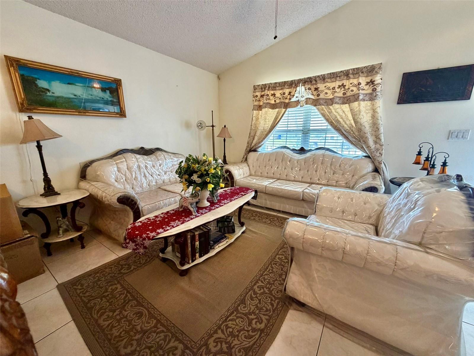 SHANNON LAKES PH 3 - Residential