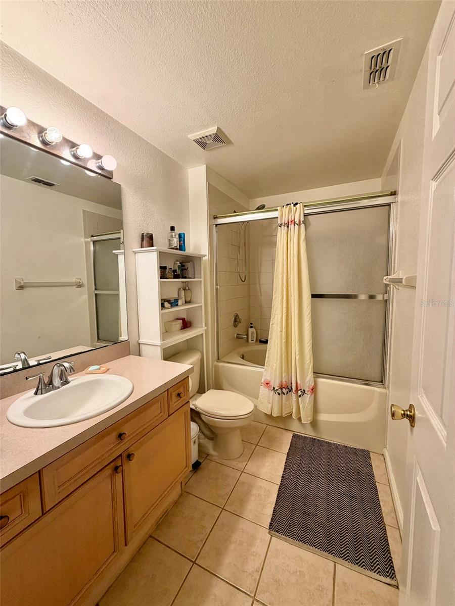 SHANNON LAKES PH 3 - Residential
