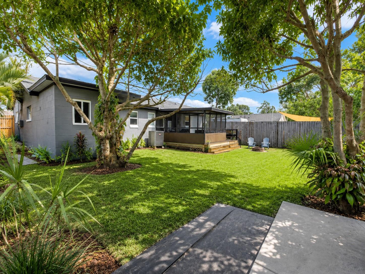 SANLANDO SPGS - Residential