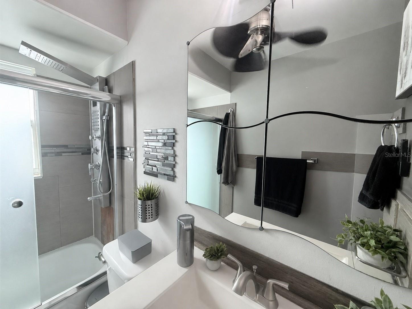 SANLANDO SPGS - Residential
