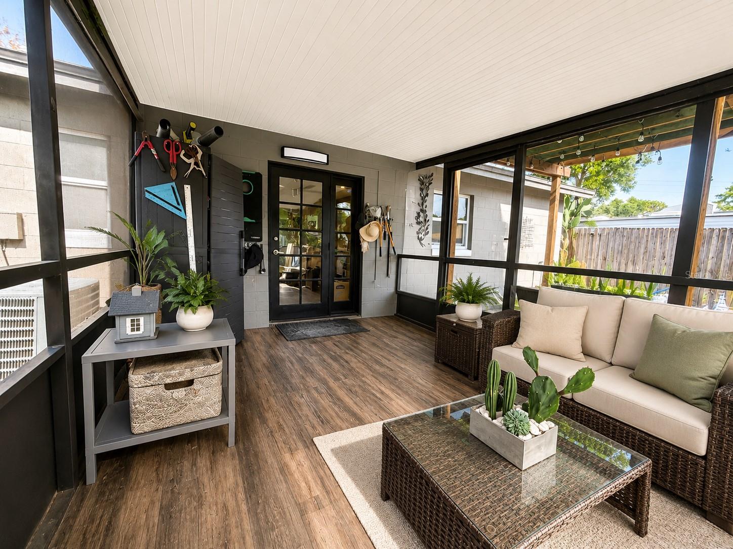 SANLANDO SPGS - Residential