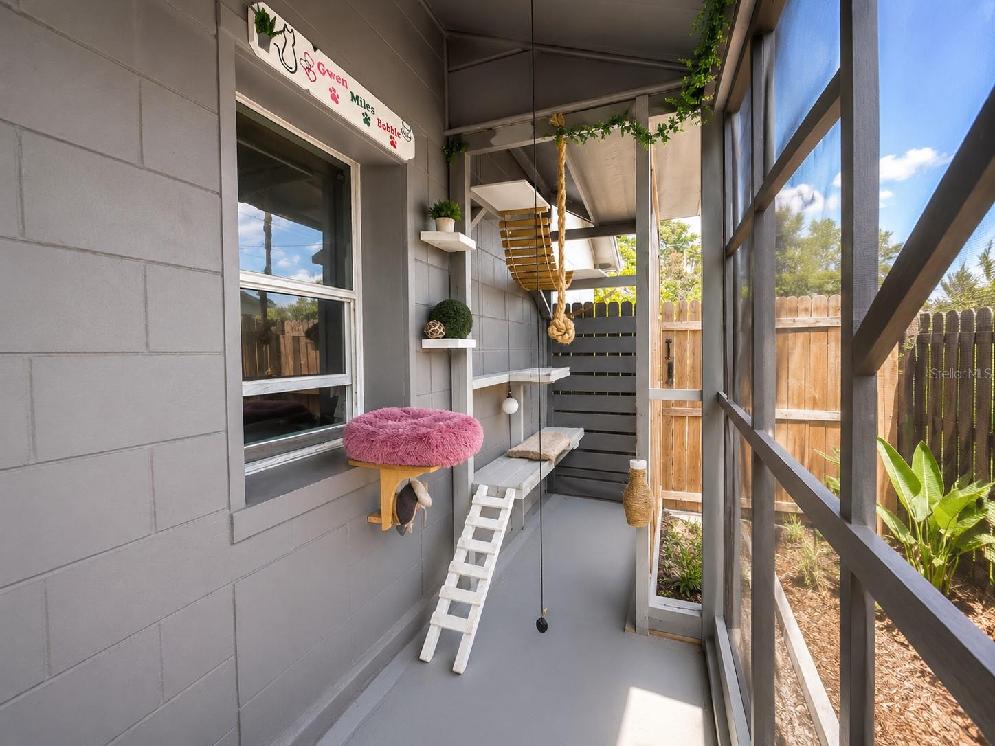SANLANDO SPGS - Residential
