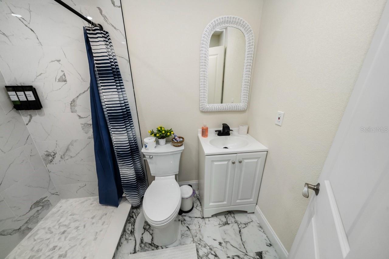 BEACON SQUARE - Residential