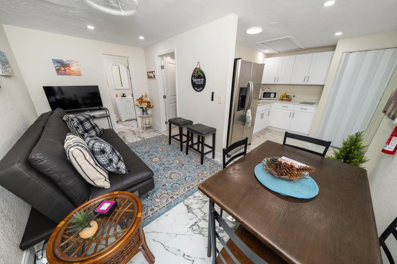 BEACON SQUARE - Residential