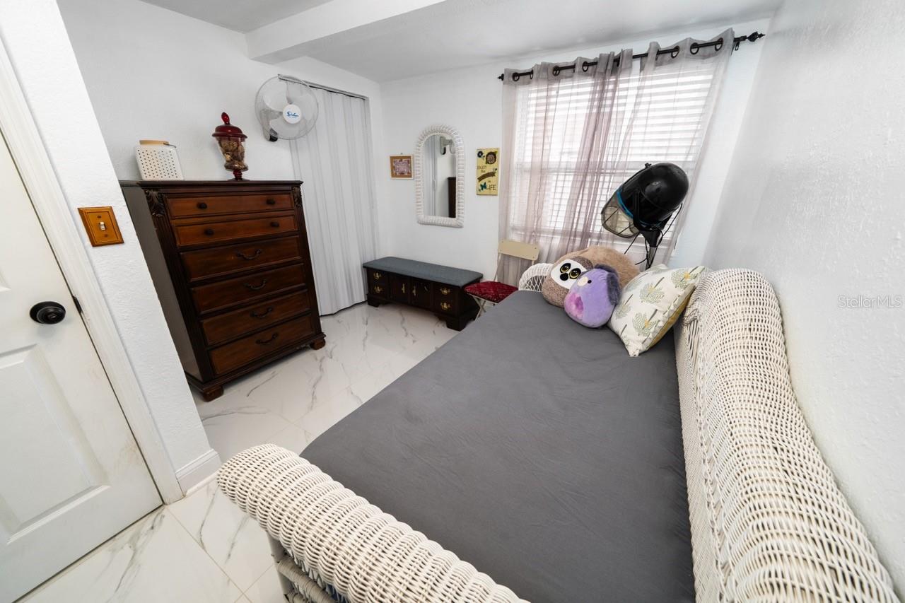BEACON SQUARE - Residential