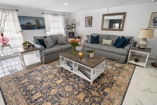 BEACON SQUARE - Residential