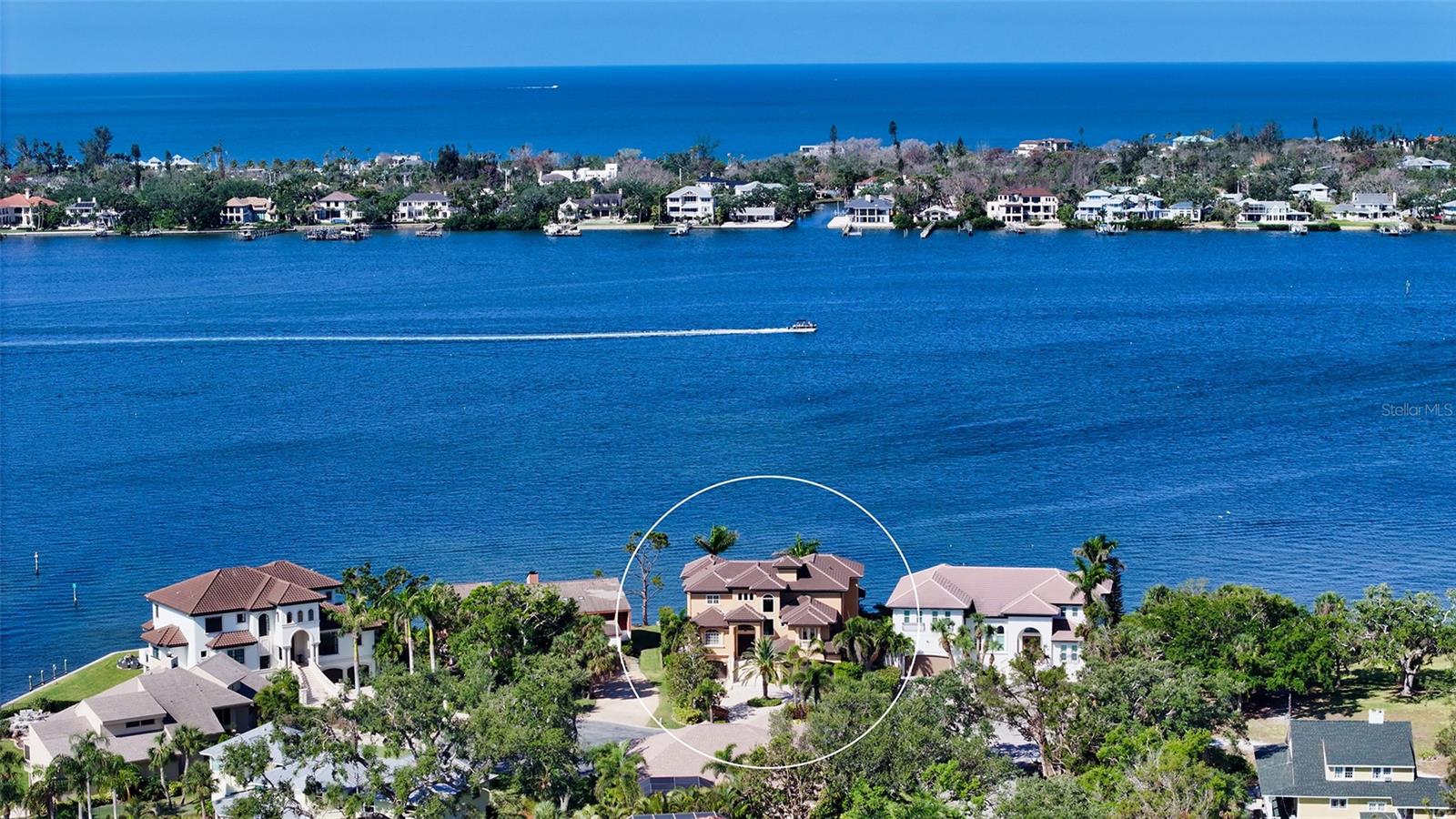 BUCCANEER BAY - Residential