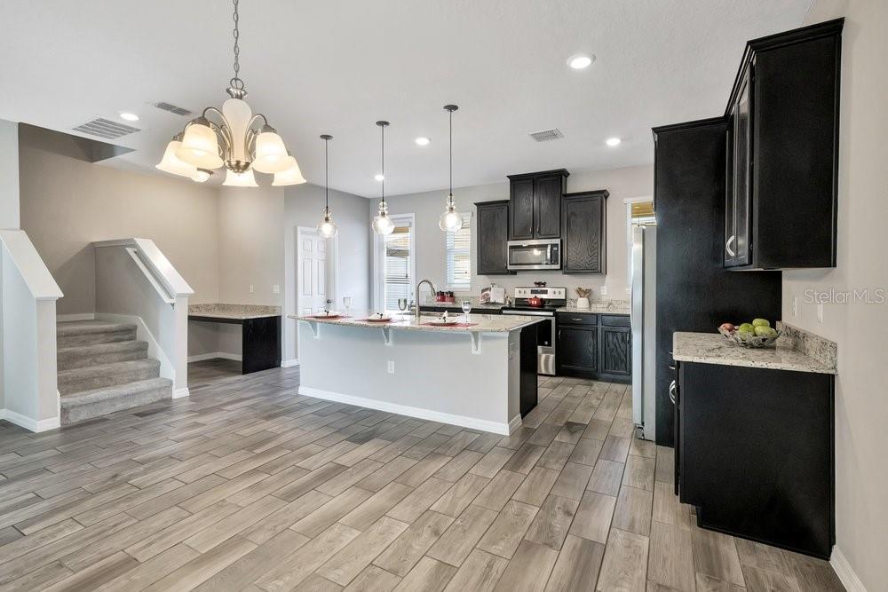 SUMMERLAKE - Residential