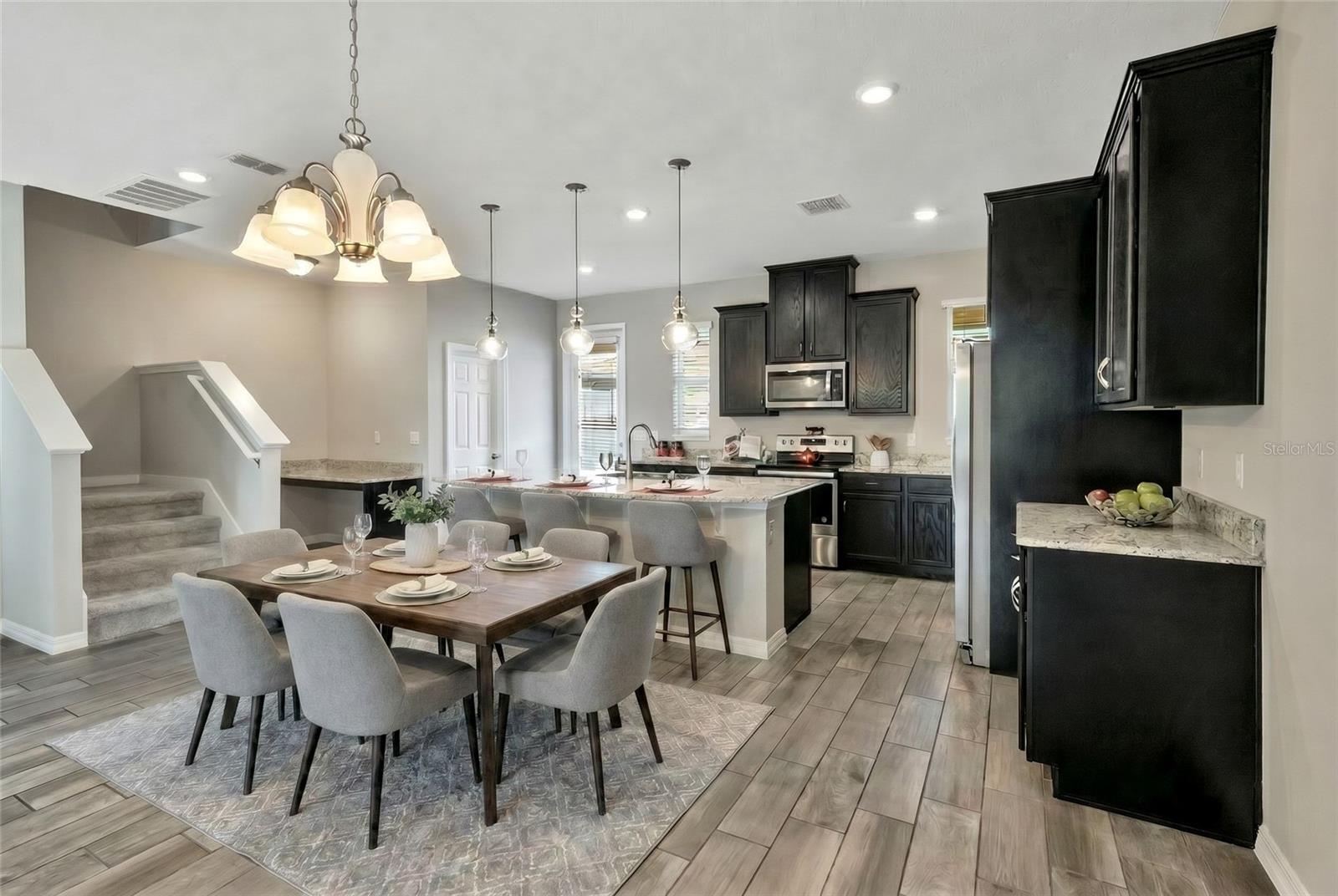SUMMERLAKE - Residential