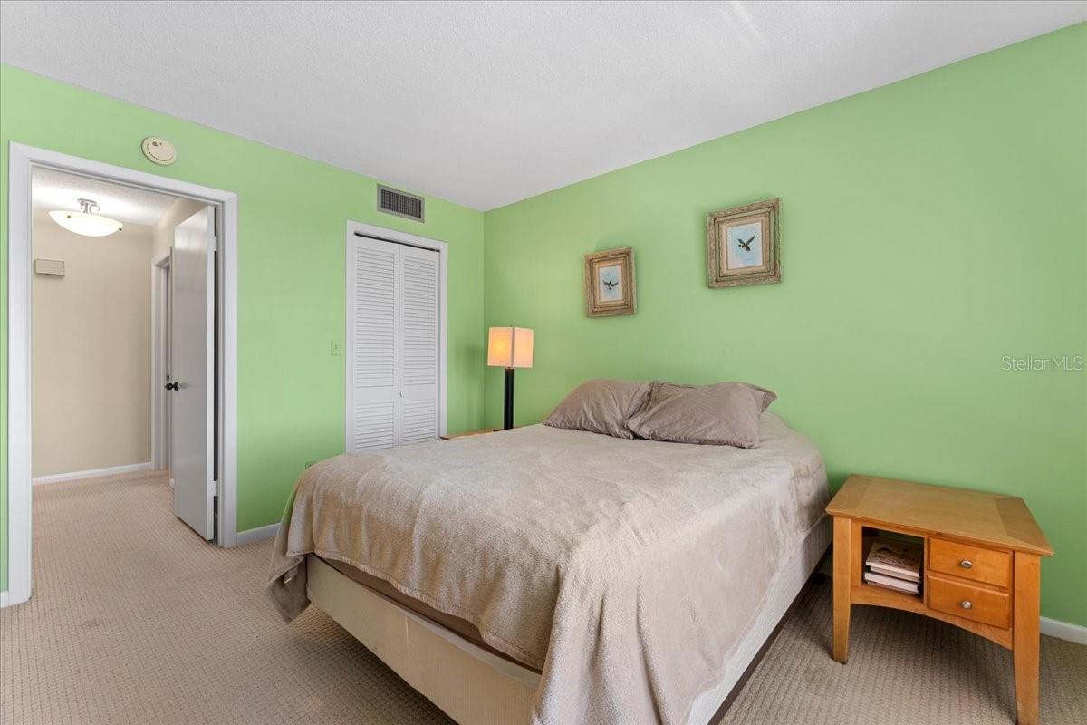 BAYWAY ISLES POINT BRITTANY FIVE - Residential