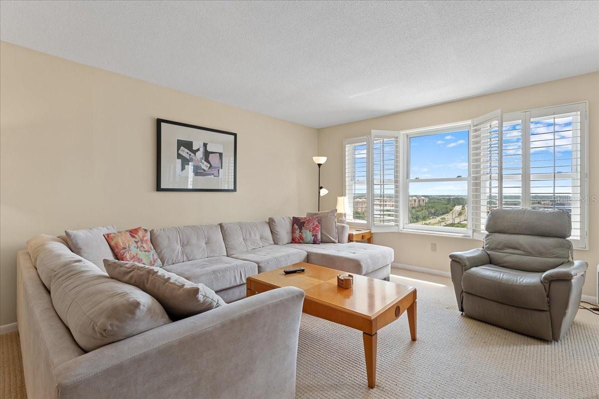 BAYWAY ISLES POINT BRITTANY FIVE - Residential
