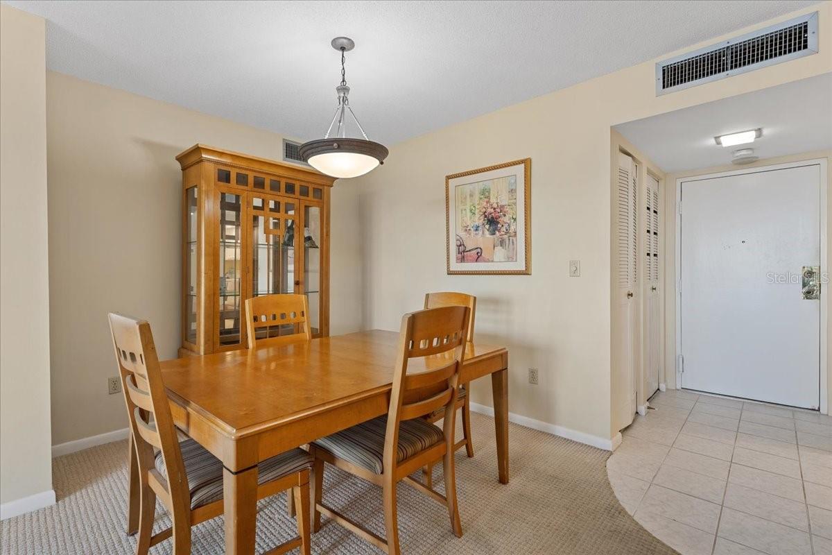 BAYWAY ISLES POINT BRITTANY FIVE - Residential