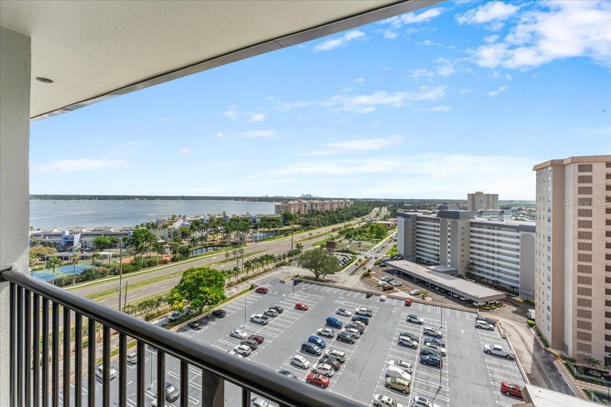 BAYWAY ISLES POINT BRITTANY FIVE - Residential