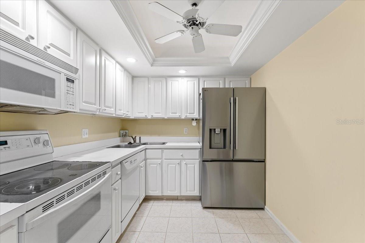 BAYWAY ISLES POINT BRITTANY FIVE - Residential