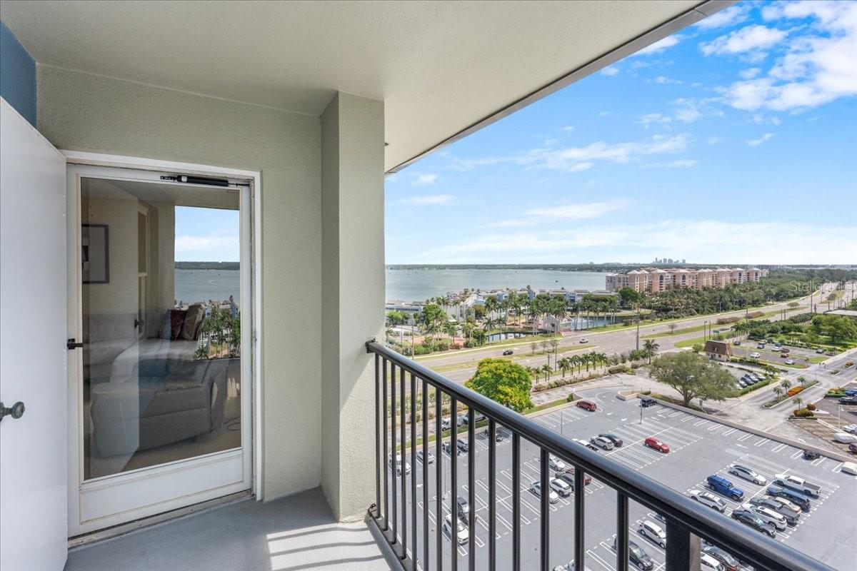 BAYWAY ISLES POINT BRITTANY FIVE - Residential