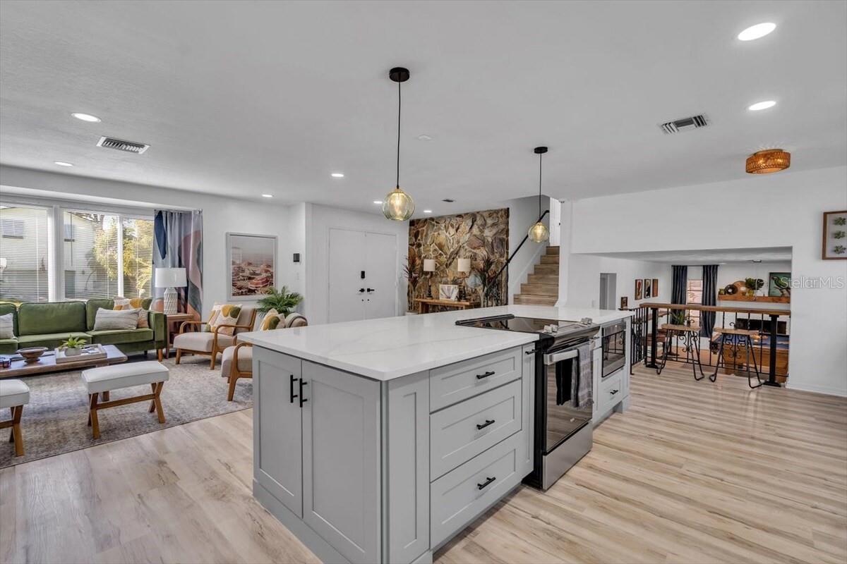 WHISPERING PINES FOREST 5TH ADD - Residential