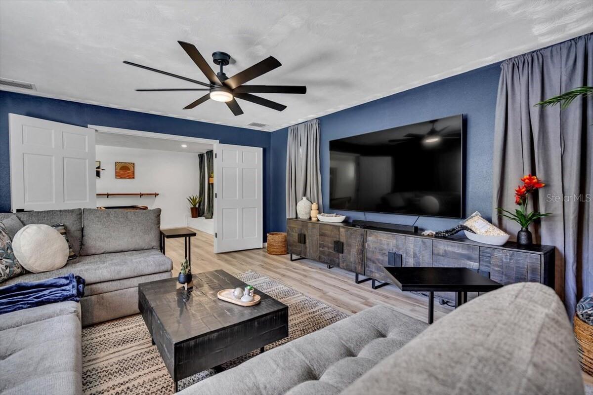 WHISPERING PINES FOREST 5TH ADD - Residential