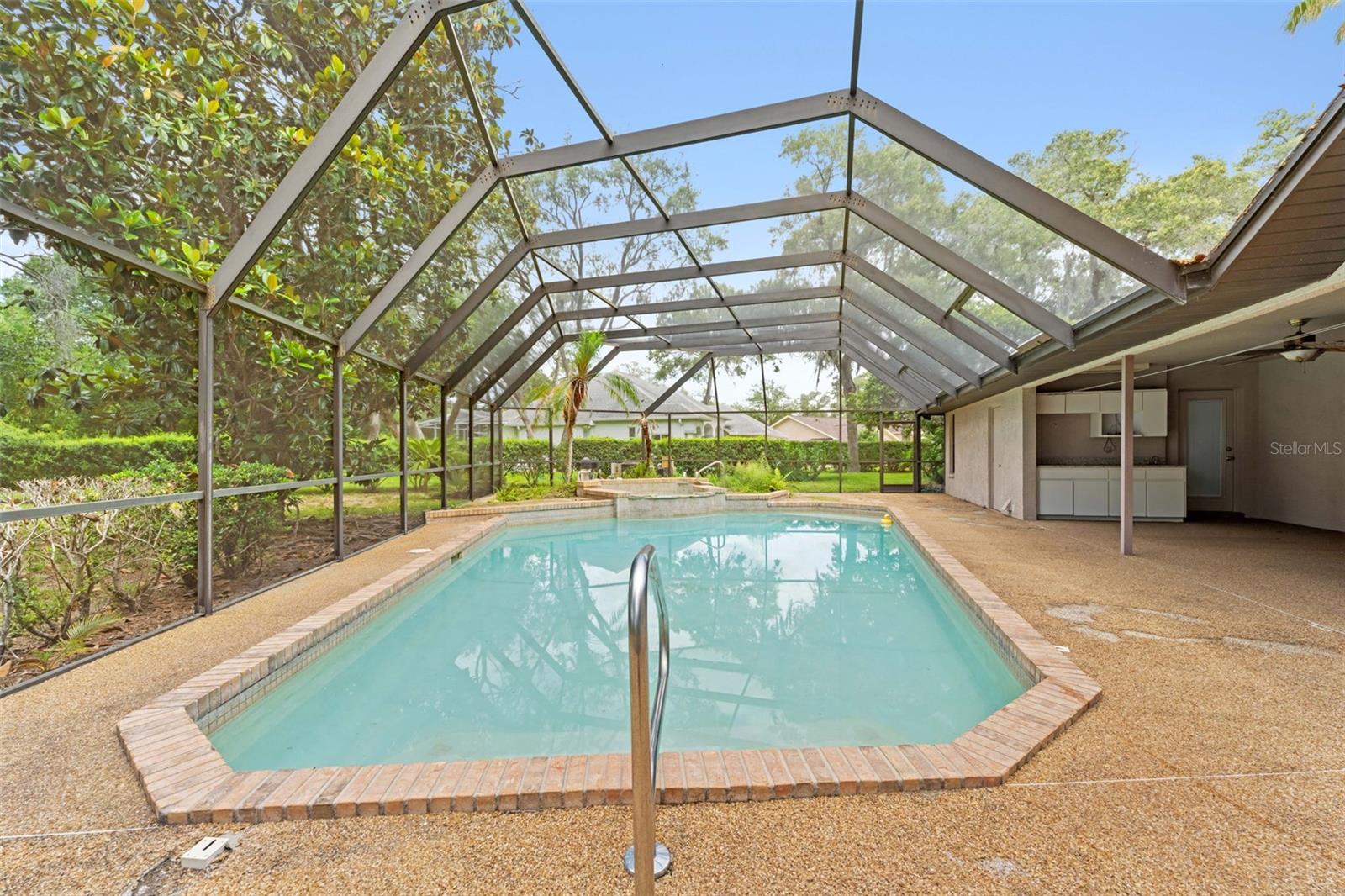 PRESTON HOLLOW - Residential