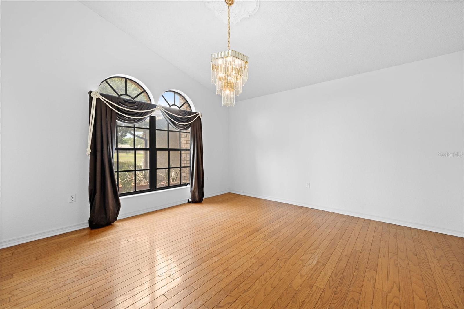 PRESTON HOLLOW - Residential