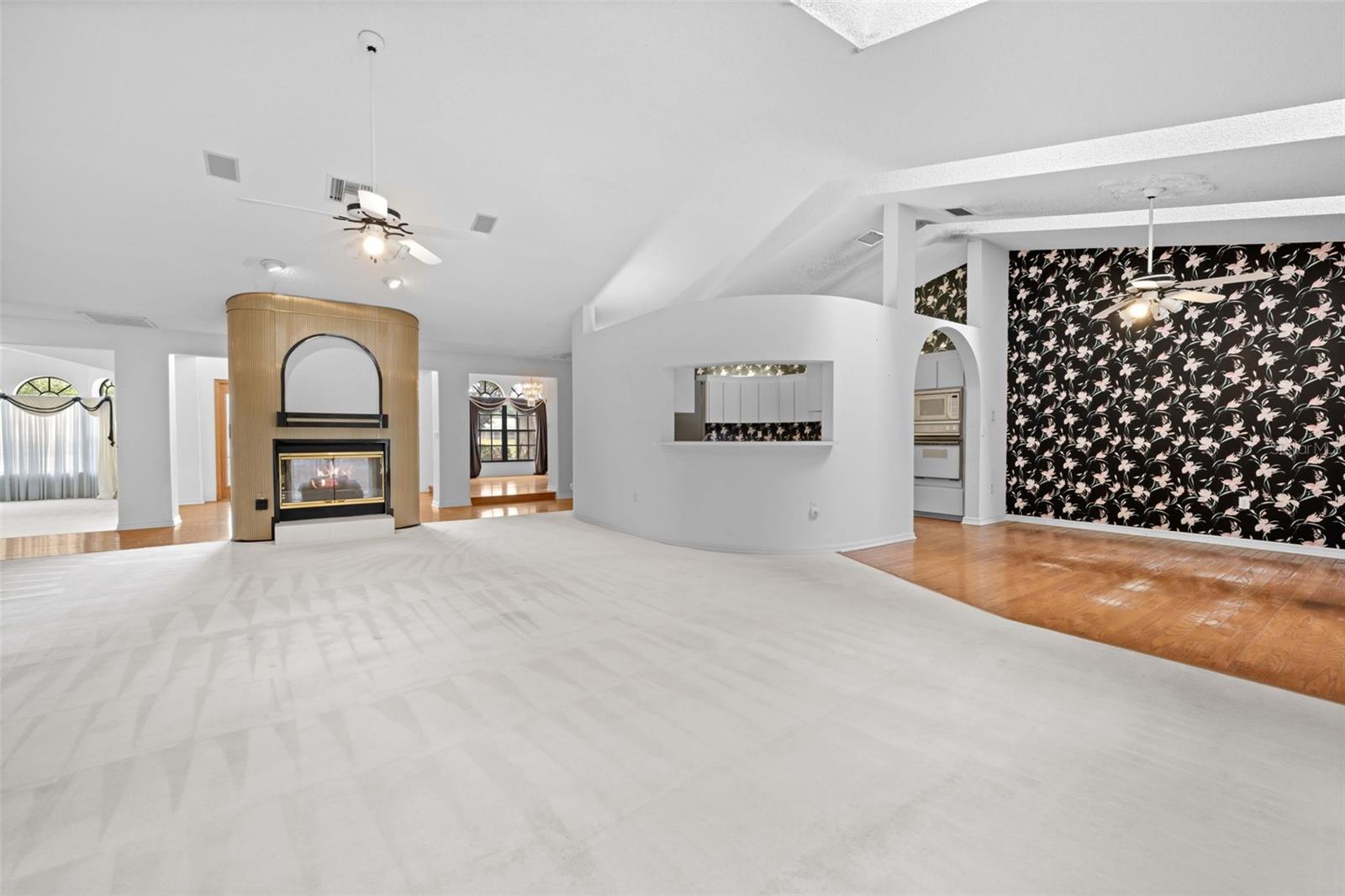 PRESTON HOLLOW - Residential