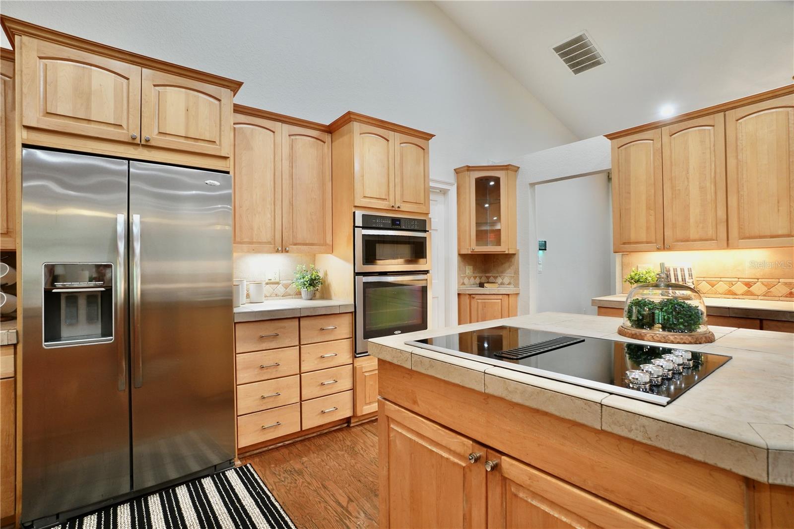 OAKLAND - Residential