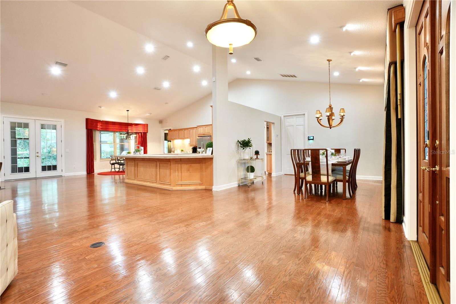 OAKLAND - Residential