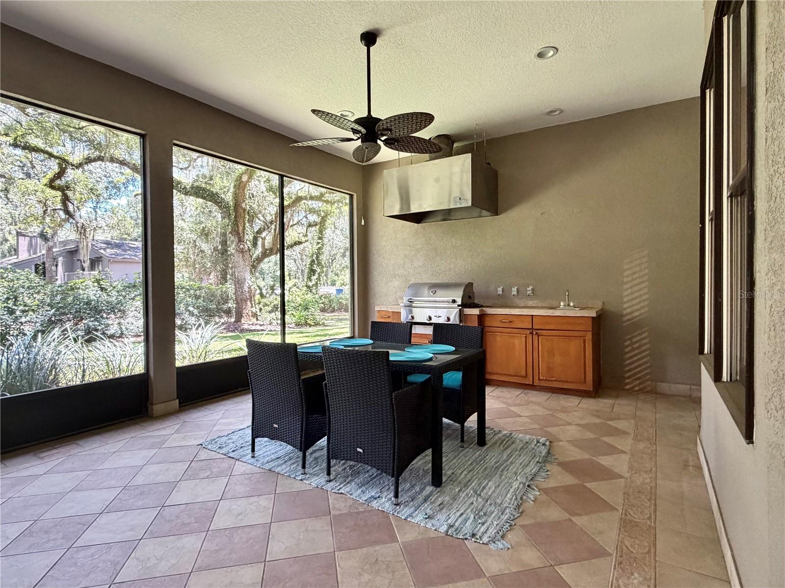 OAKLAND - Residential