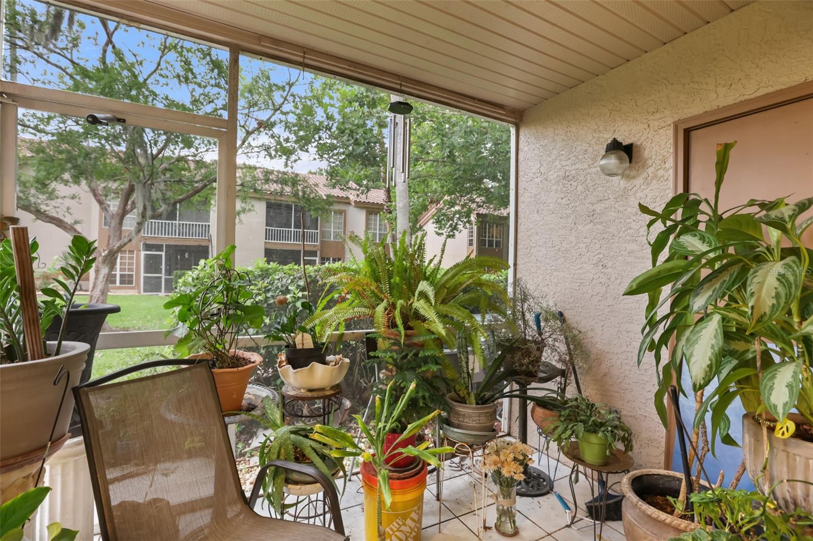 TOWNES SOUTHGATE CONDO PH G - Residential