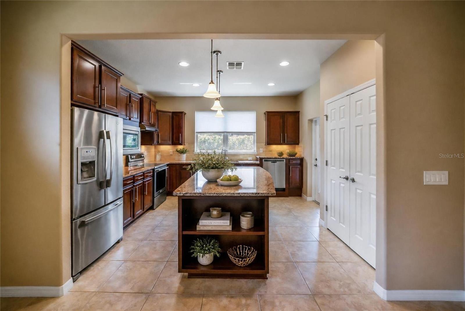 STONE CREEK BY DEL WEBB-PINEBROOK - Residential