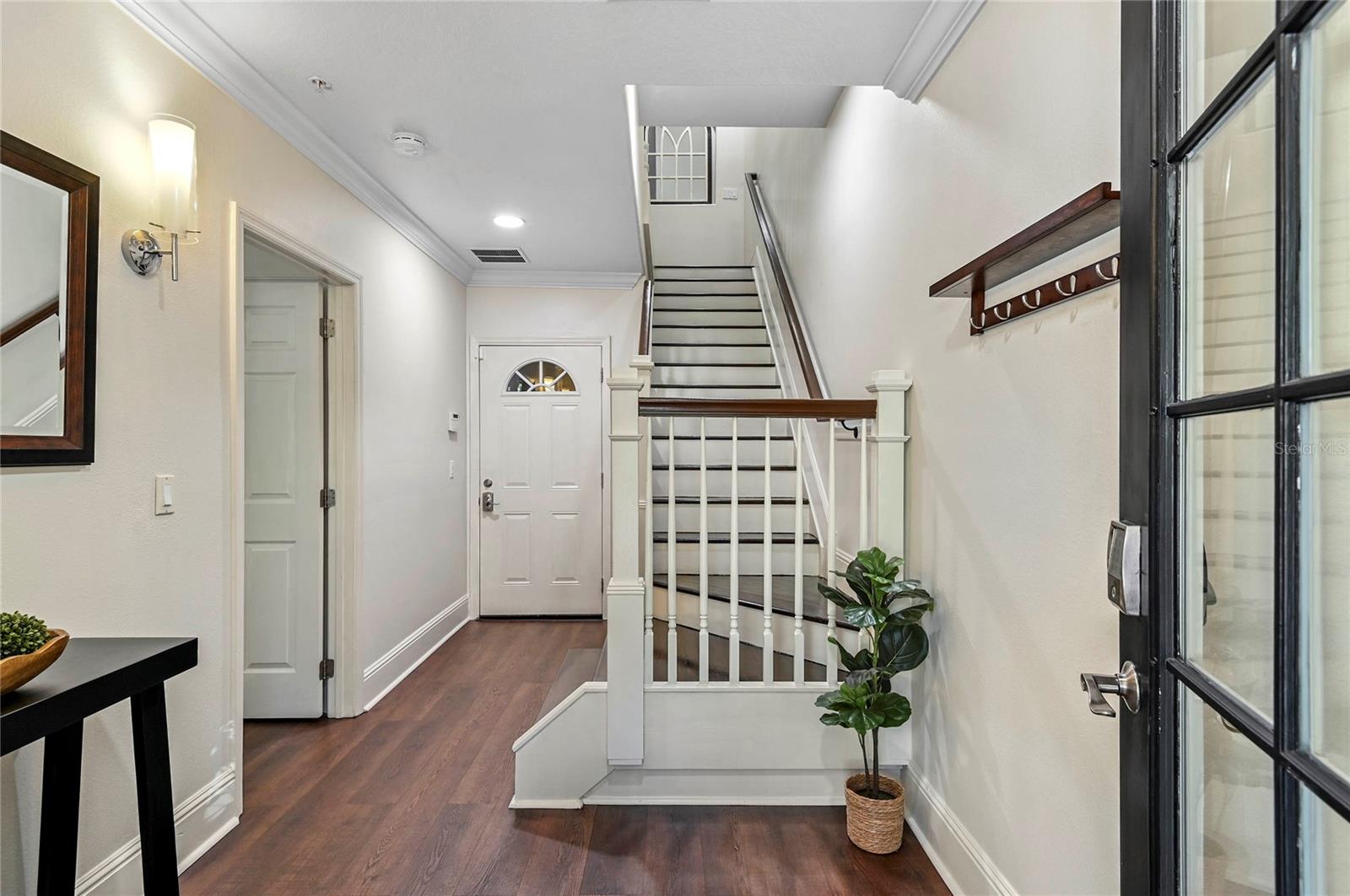 BALDWIN PARK - Residential