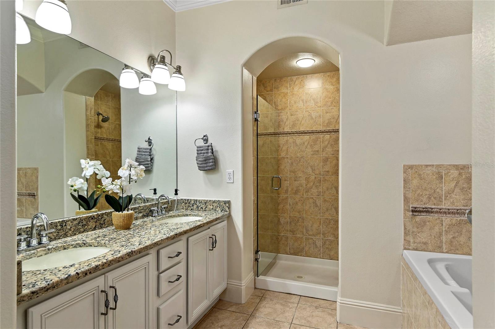 BALDWIN PARK - Residential